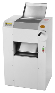 ТЕСТОРАСКАТОЧНАЯ МАШИНА GASTROMIX YL300